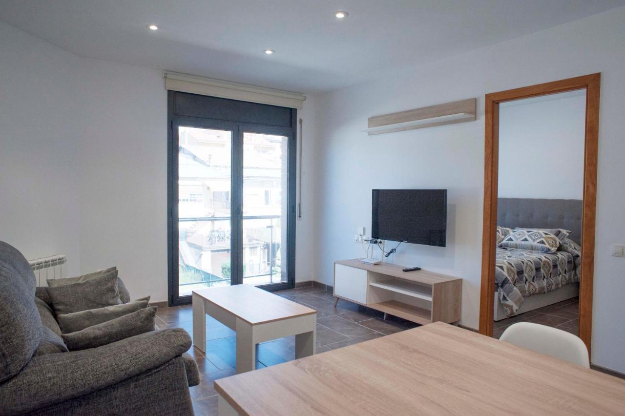 Apartament Bisaura De Ter Sant Quirze De Besora ภายนอก รูปภาพ