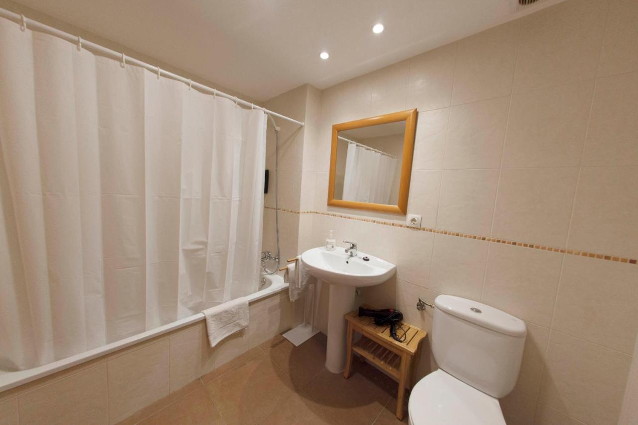 Apartament Bisaura De Ter Sant Quirze De Besora ภายนอก รูปภาพ