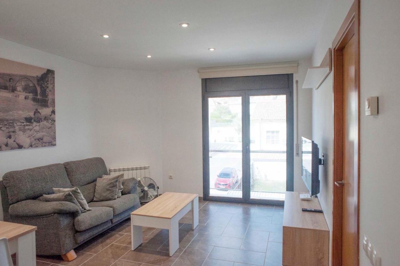 Apartament Bisaura De Ter Sant Quirze De Besora ภายนอก รูปภาพ