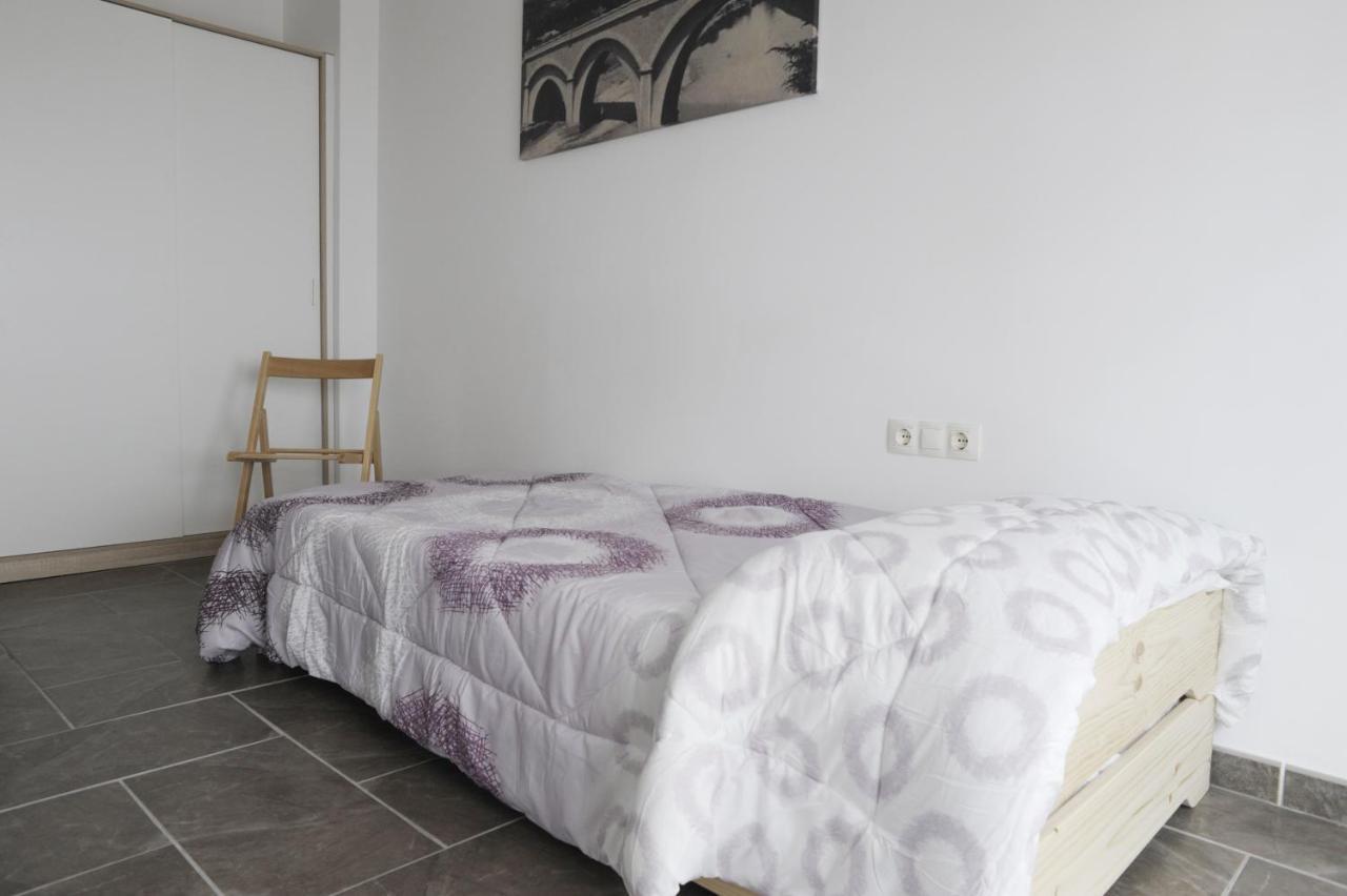 Apartament Bisaura De Ter Sant Quirze De Besora ภายนอก รูปภาพ